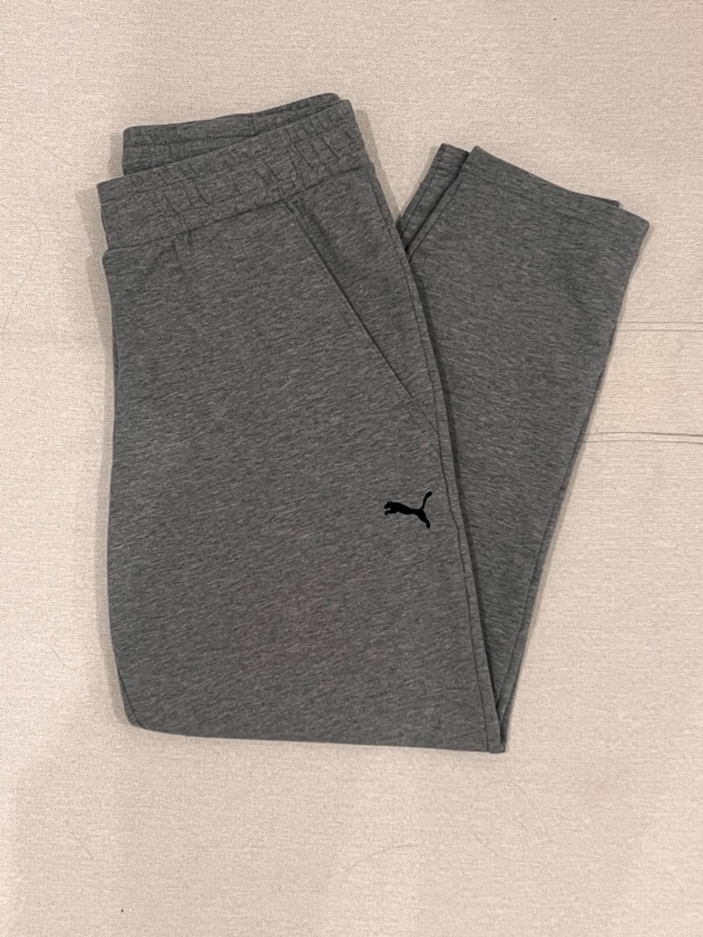 Puma Gray Athleisure Joggers Women’s Large – Lightweight Lounge Gym Pants